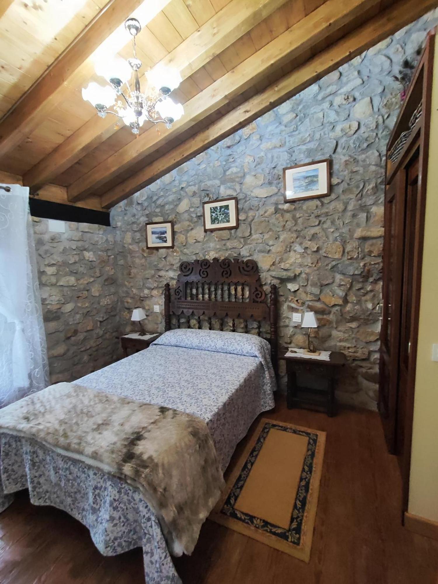 Pension Los Pasiegos Реосин Экстерьер фото